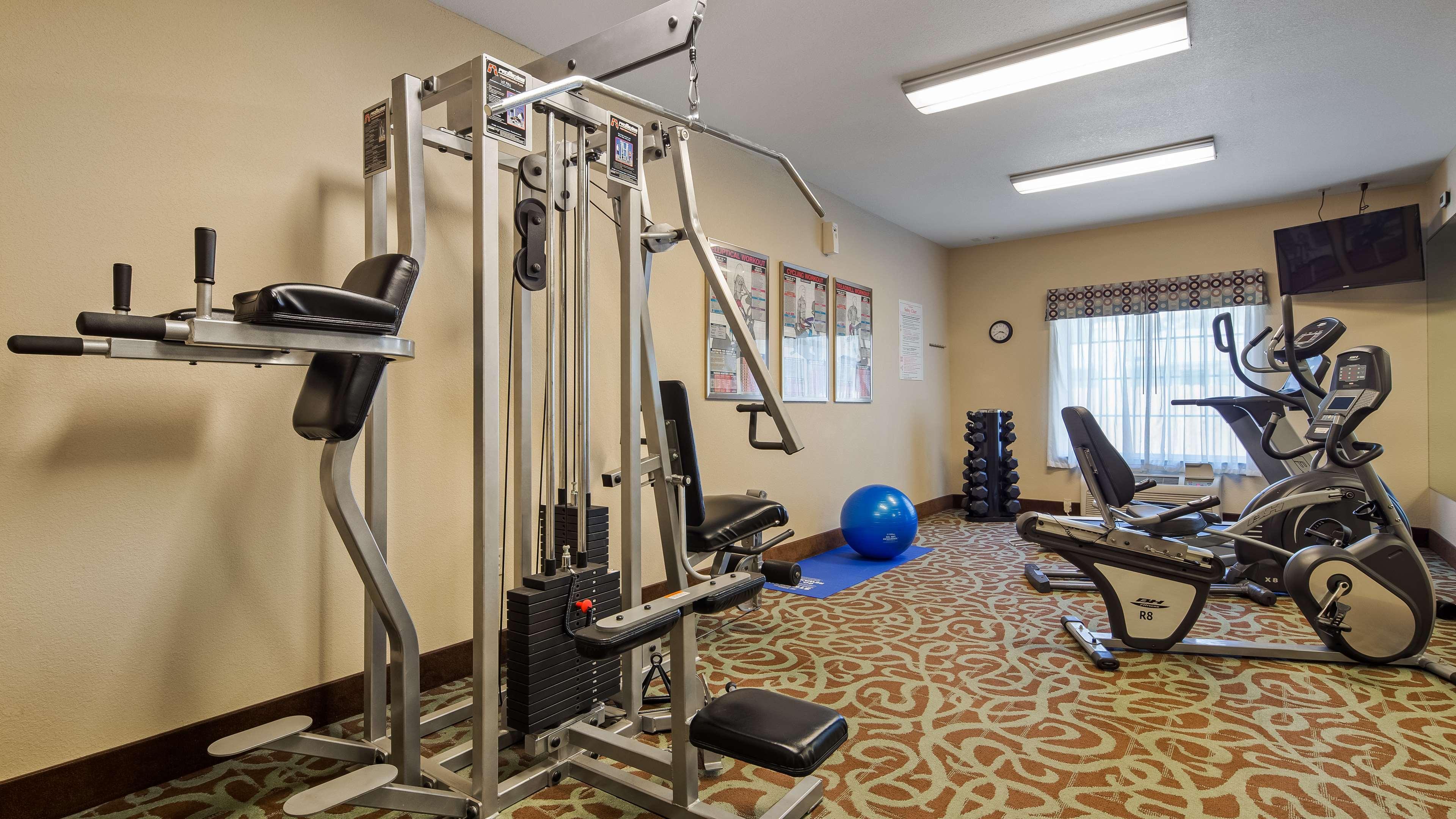 Best Western Plus Eastgate Inn & Suites Wichita Facilities photo