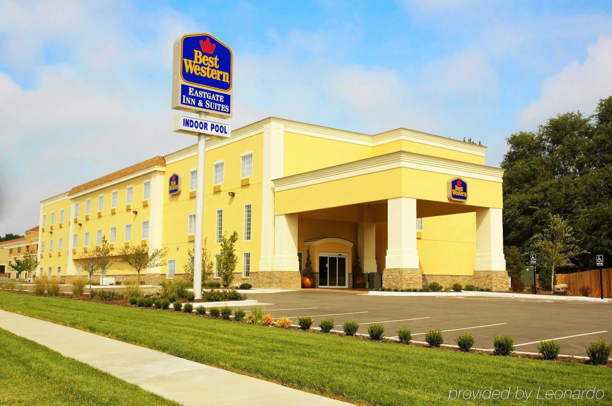 Best Western Plus Eastgate Inn & Suites Wichita Exterior photo